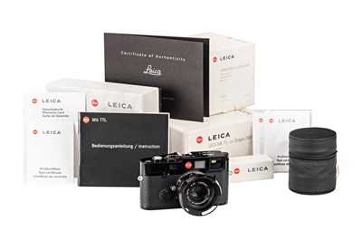 Lot 63 - Leica M6 TTL Black Paint 'Dragon 2000'