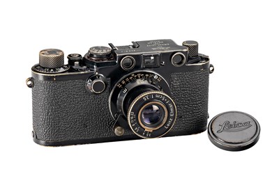 Lot 108 - Leica IIIf Black Paint 'Swedish Military'