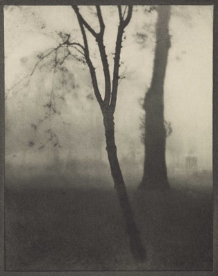 Lot 12 - ALVIN LANGDON COBURN (1889–1956)