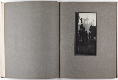 Lot 12 - ALVIN LANGDON COBURN (1889–1956)