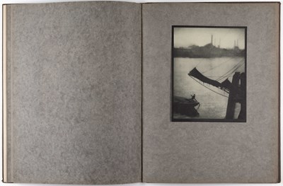 Lot 12 - ALVIN LANGDON COBURN (1889–1956)