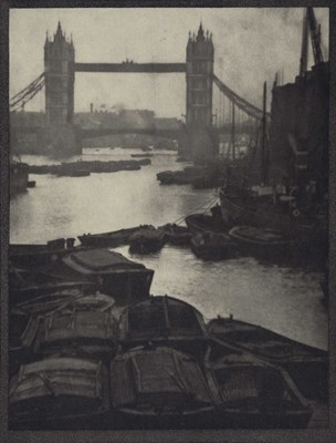 Lot 12 - ALVIN LANGDON COBURN (1889–1956)