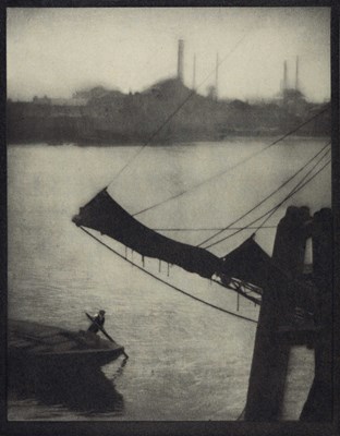 Lot 12 - ALVIN LANGDON COBURN (1889–1956)