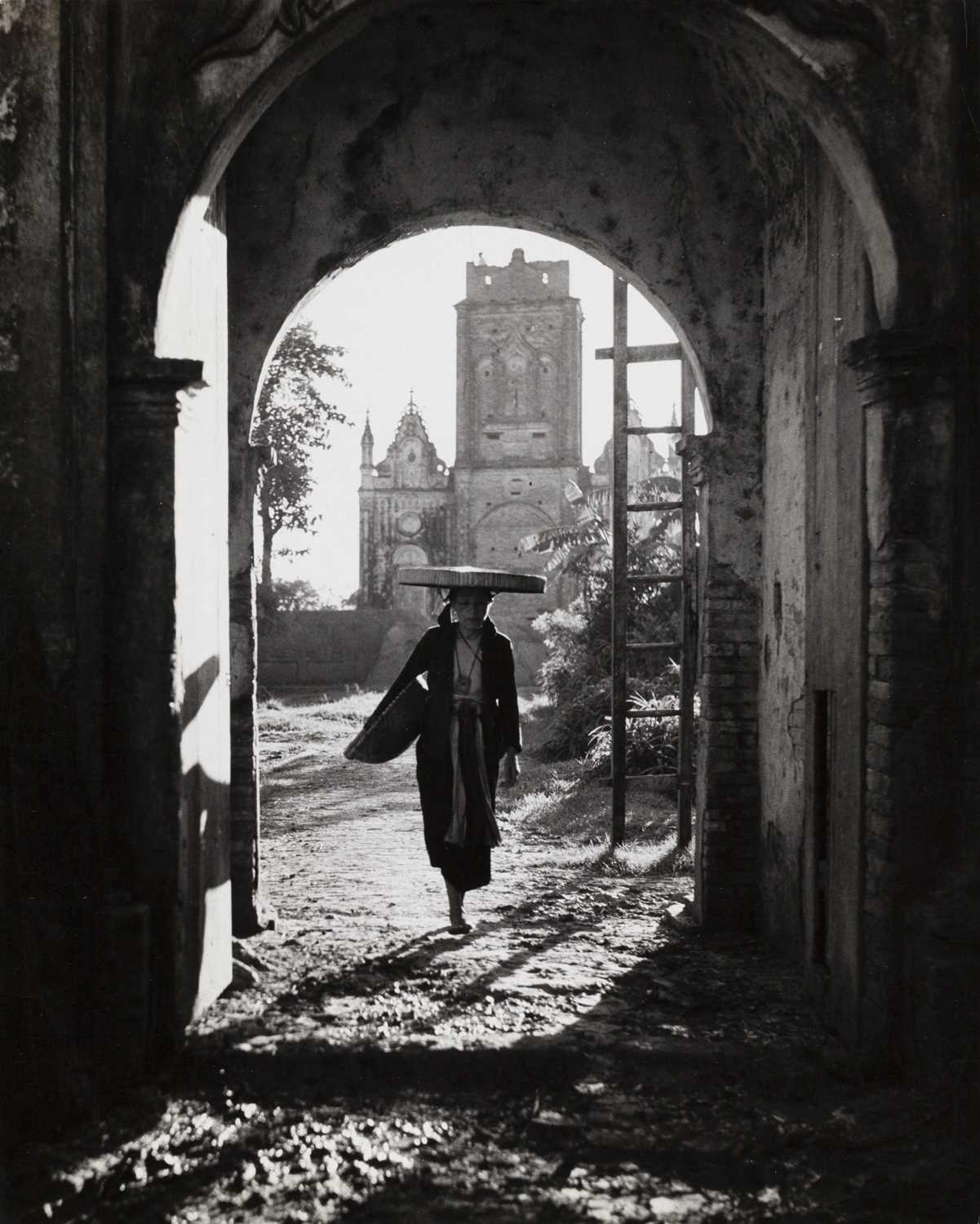 Lot 82 - WERNER BISCHOF (1916–1954)