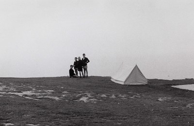 Lot 123 - BRUCE DAVIDSON (*1933)