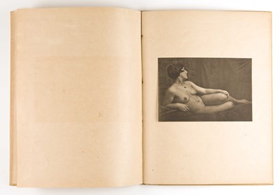 Lot 18 - GERMAINE KRULL (1897–1985) / WANDA VON DEBSCHITZ-KUNOWSKI (1870–1935) / JOZSEF PÈSCI (1889–1956)