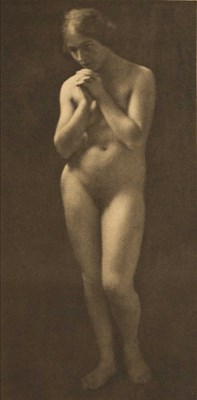 Lot 18 - GERMAINE KRULL (1897–1985) / WANDA VON DEBSCHITZ-KUNOWSKI (1870–1935) / JOZSEF PÈSCI (1889–1956)