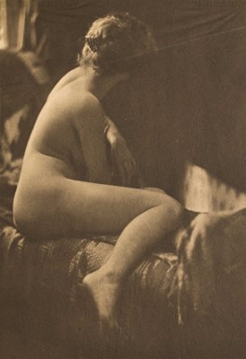 Lot 18 - GERMAINE KRULL (1897–1985) / WANDA VON DEBSCHITZ-KUNOWSKI (1870–1935) / JOZSEF PÈSCI (1889–1956)