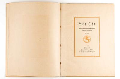 Lot 18 - GERMAINE KRULL (1897–1985) / WANDA VON DEBSCHITZ-KUNOWSKI (1870–1935) / JOZSEF PÈSCI (1889–1956)