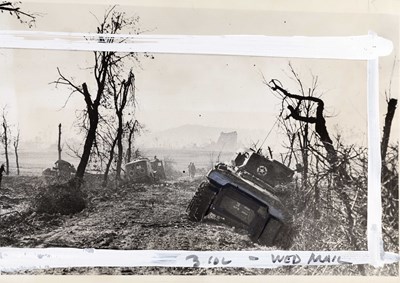 Lot 62 - ROBERT CAPA (1913–1954)