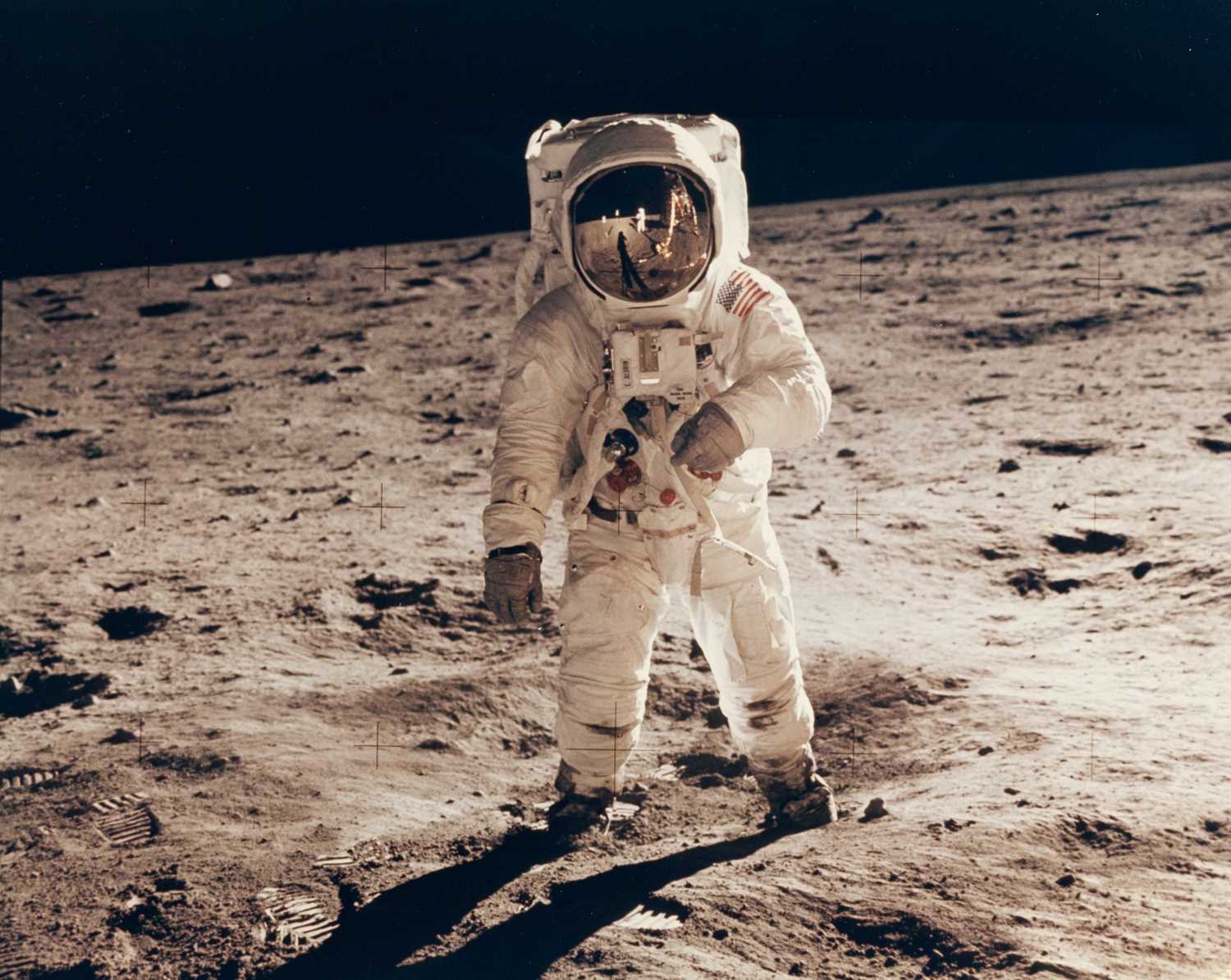 Lot 153 - NEIL ARMSTRONG (1930–2012)