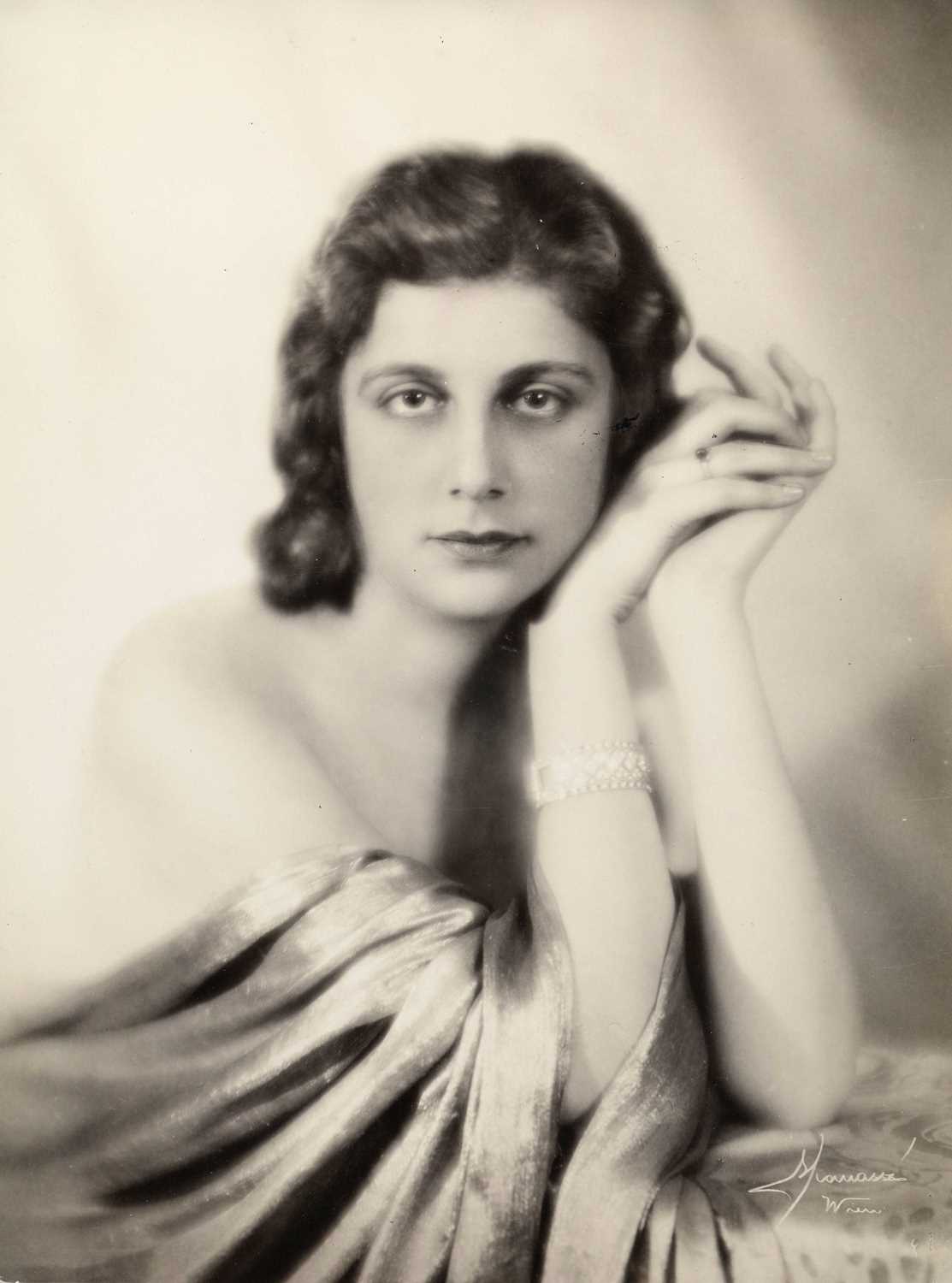 Lot 42 - ATELIER MANASSÉ (act. 1924–1937)