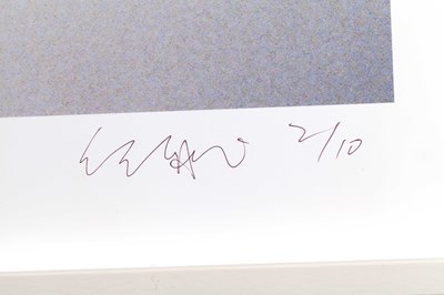 Lot 205 - REN HANG (1987–2017)