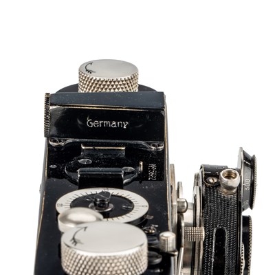 Lot 15 - Leica I Mod.B Dial-Set Compur 'Close Focus'