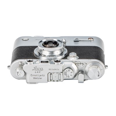 Lot 35 - Leica IIIb + MOOLY No.1145