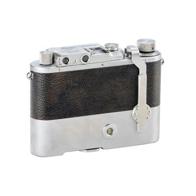 Lot 37 - Leica IIIa + MOOLY No.826