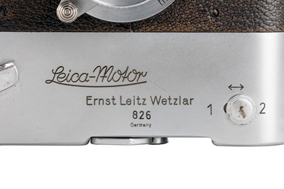 Lot 37 - Leica IIIa + MOOLY No.826