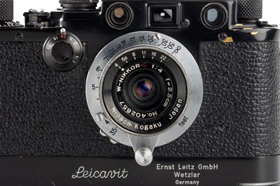 Lot 64 - Leica IIIf + Leicavit black paint + W-Nikkor 4/2.5cm