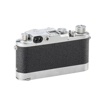 Lot 65 - Leica IIIf Black Dial outfit