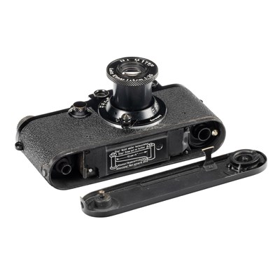 Lot 71 - Leica IIIf black paint Swedish Army