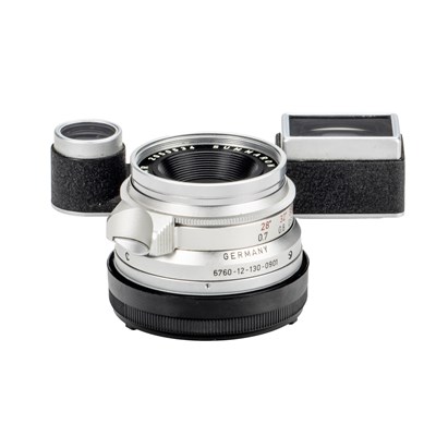 Lot 130 - Leitz Summaron 2.8/35mm 'Bundeseigentum'