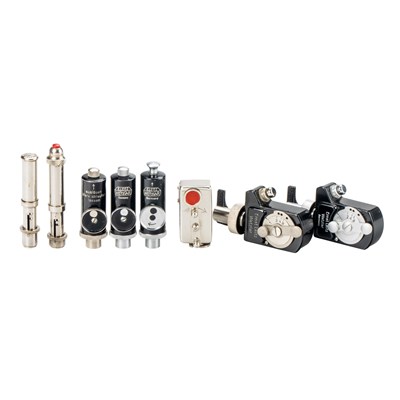 Lot 211 - Leitz Self Timer + Slow Speed Device (various)