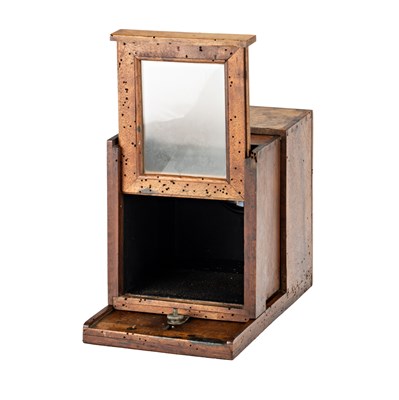 Lot 258 - Charles Chevalier Daguerreotype Camera 1/4 Plate