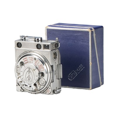 Lot 272 - Le Coultre Compass