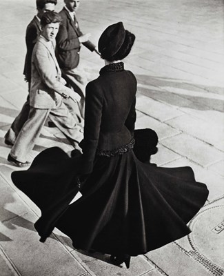 Lot 175 - RICHARD AVEDON (1923–2004)