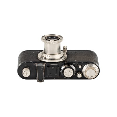 Lot 10 - Leica Standard Black/Nickel
