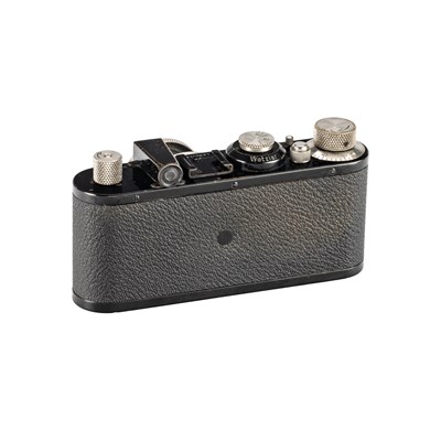 Lot 10 - Leica Standard Black/Nickel