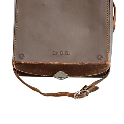 Lot 11 - Leica Standard Outfit "Dr.E.Rost"