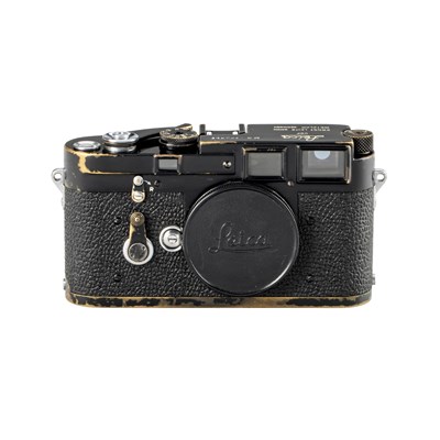 Lot 24 - Leica M3 Black Paint
