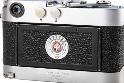 Lot 26 - Leica MP-4