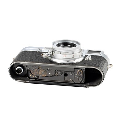 Lot 26 - Leica MP-4