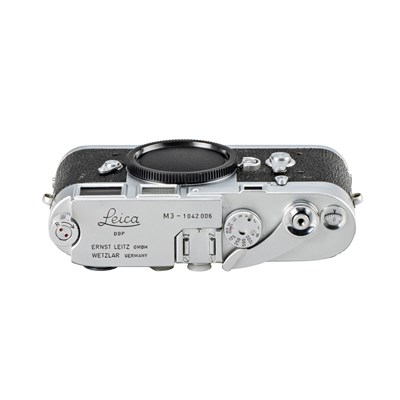 Lot 30 - Leica M3 Chrome