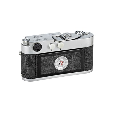 Lot 31 - Leica M3 Chrome