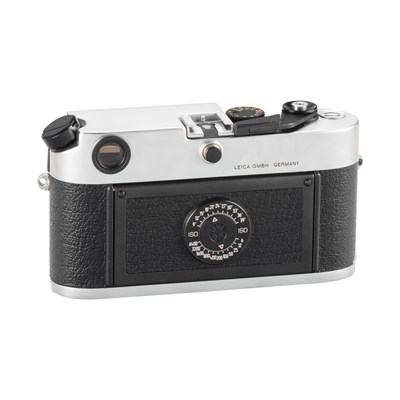 Lot 34 - Leica M6 chrome 10414 Panda