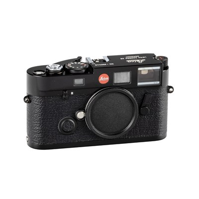 Lot 36 - Leica M6 Millenium Black Paint Body