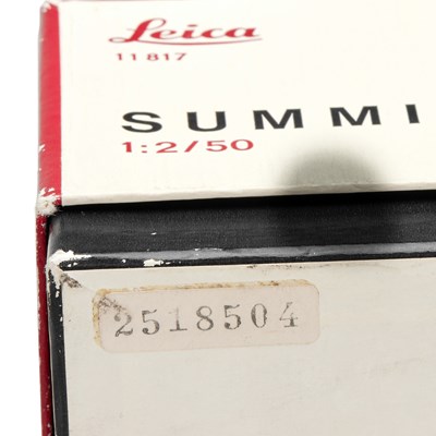 Lot 44 - Leitz Summicron 2/50mm Black 11817