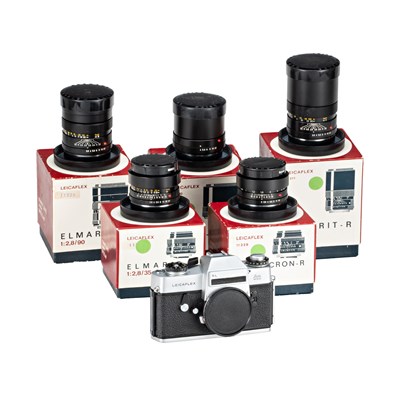 Lot 60 - Leica Leicaflex SL Outfit with 5 Lenses