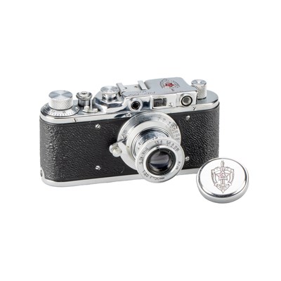 Lot 84 - KMZ Zorki Edition "40 Years Russian Secret Service"
