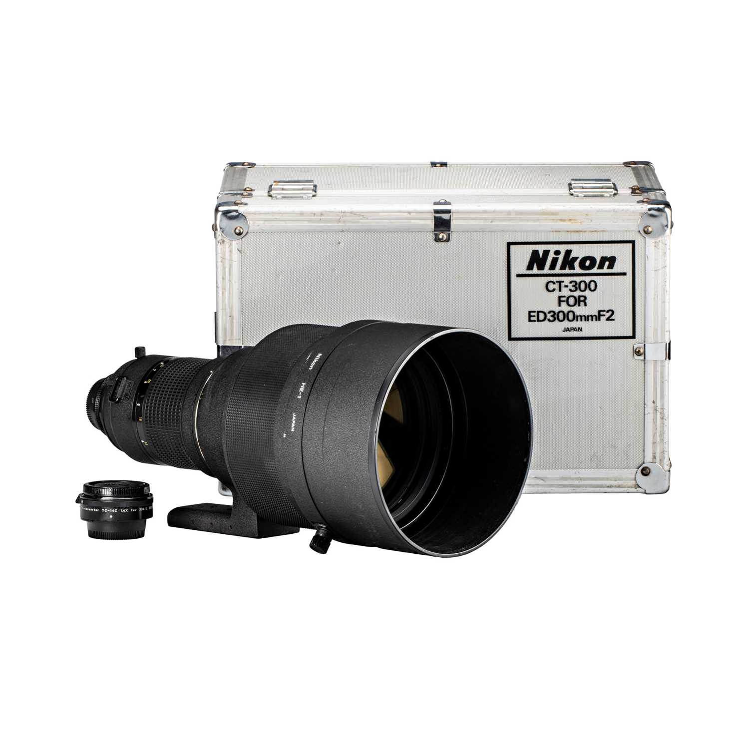 Lot 94 - Nikon Nikkor ED * 2/300mm