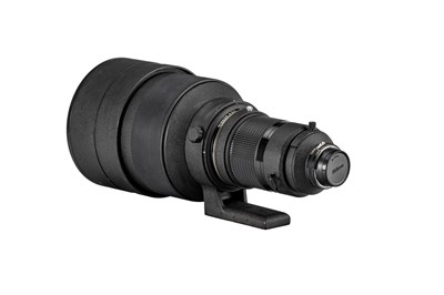 Lot 94 - Nikon Nikkor ED * 2/300mm