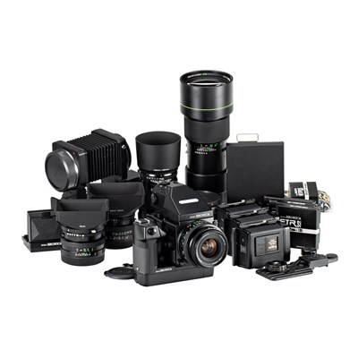 Lot 126 - Zenza Bronica ETRSi outfit