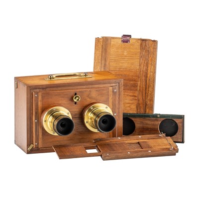 Lot 197 - (Dallmeyer) Stereo Box Camera