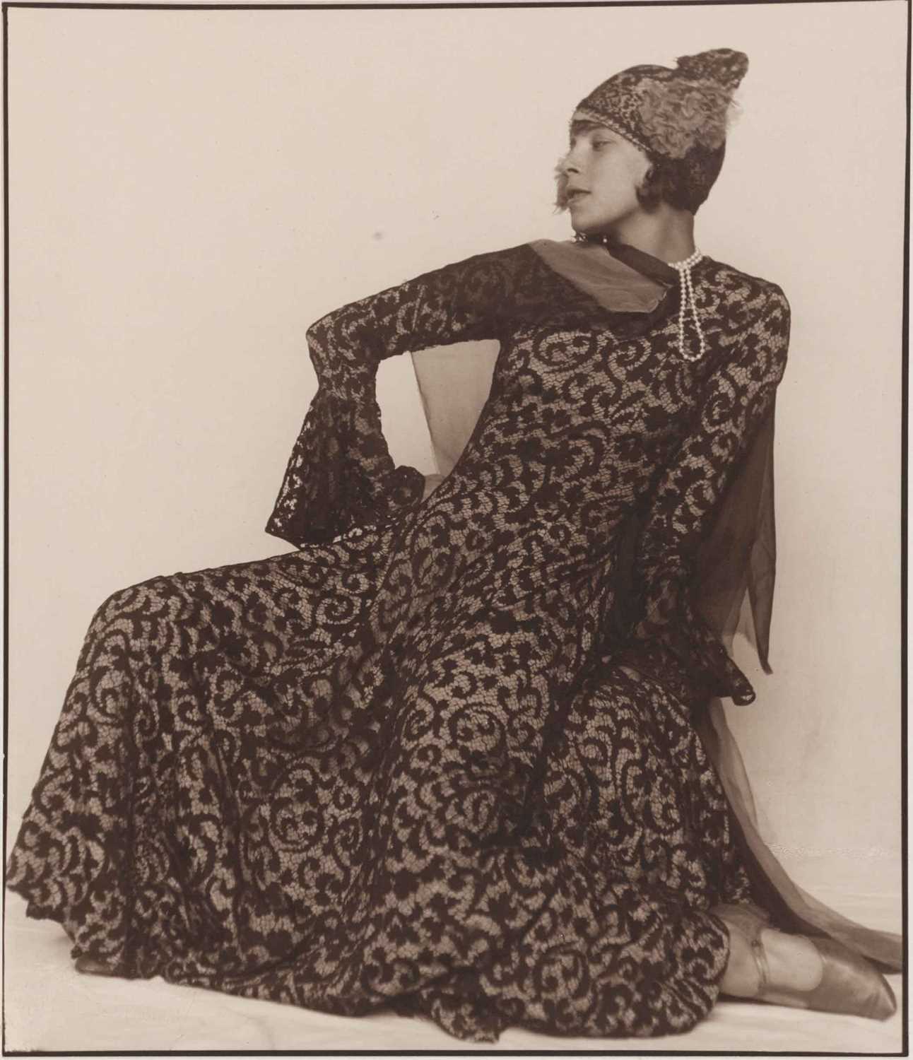 Lot 22 - TRUDE FLEISCHMANN (1895–1990)