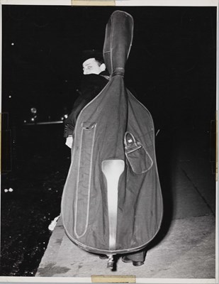 Lot 36 - WEEGEE (1899–1968)