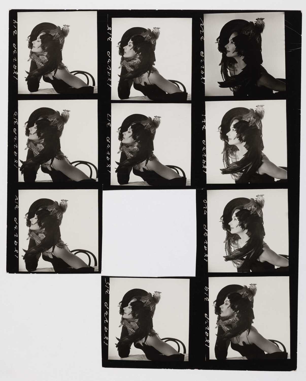 Lot 41 - IRVING PENN (1917–2009)