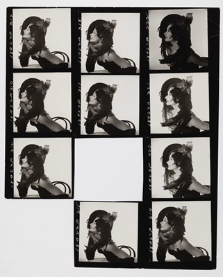 Lot 41 - IRVING PENN (1917–2009)